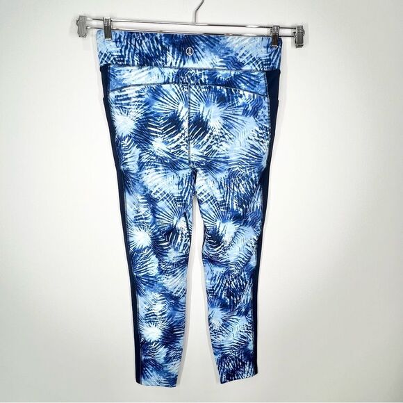 Lot Of 2 Lands End Active Compression Leggings Navy Palm & Paisley XLT XL TALL - Picture 6 of 13